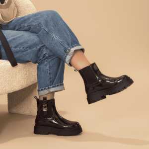 Bottines Vernies Femme Bordeaux – Élégance et Tendance