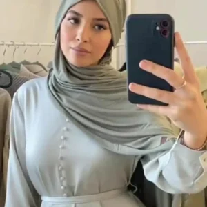 Robe Évasée Satin Amira - Tendance Hijab