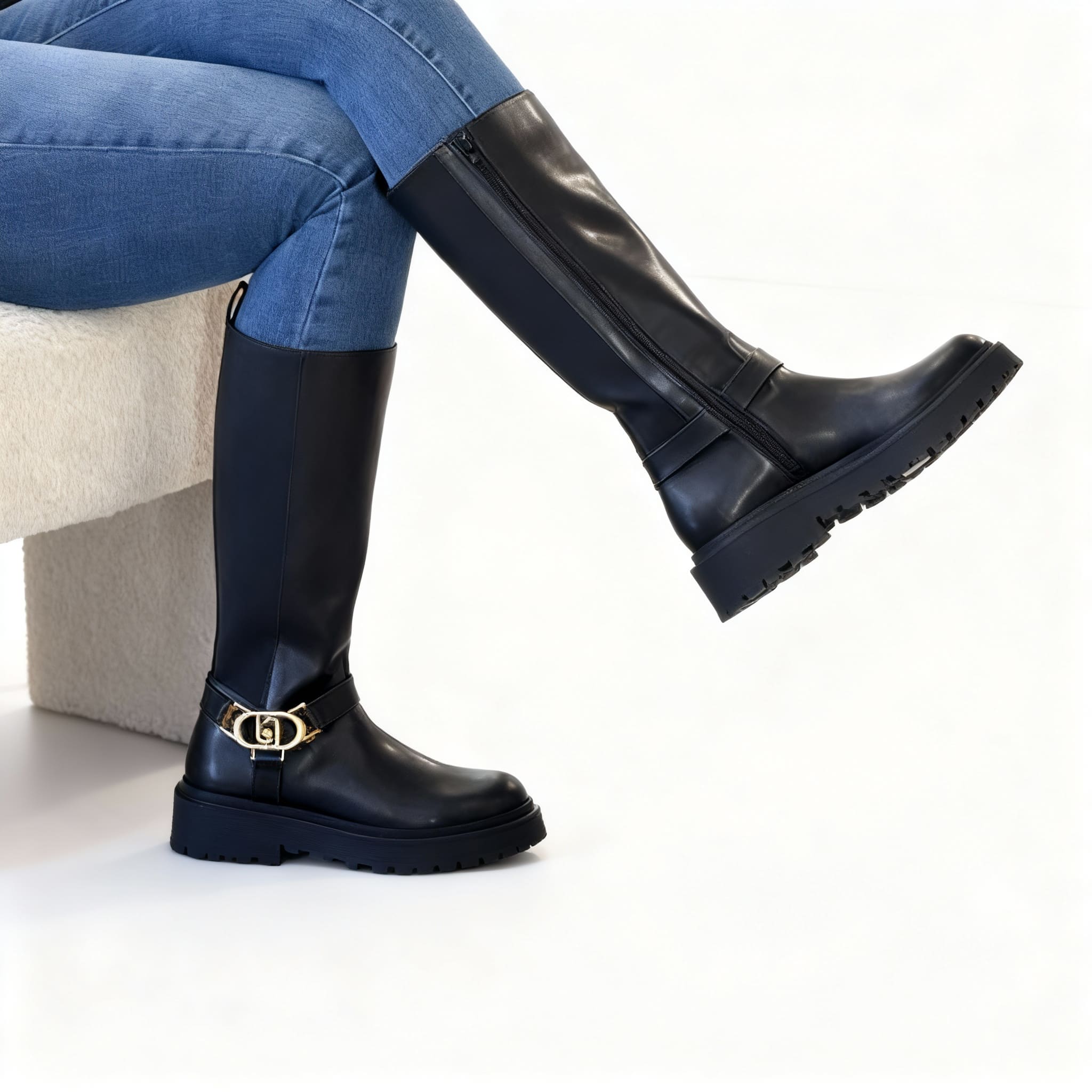Bottine noire pour femme en cuir – Élégance intemporelle et confort haut de gamme – LIU JO