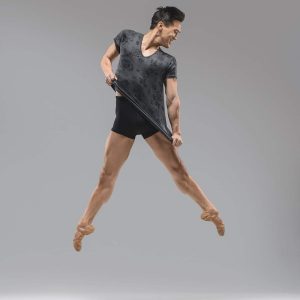 Tee-Shirt Ballet Rosa Ekene