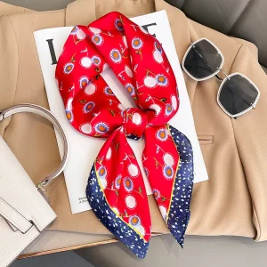 Foulard Carré Chic | La Parisienne
