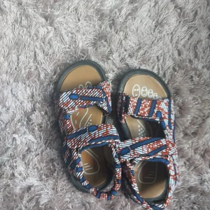 Sandales Wax tendance enfant n°6 – mixte T.28