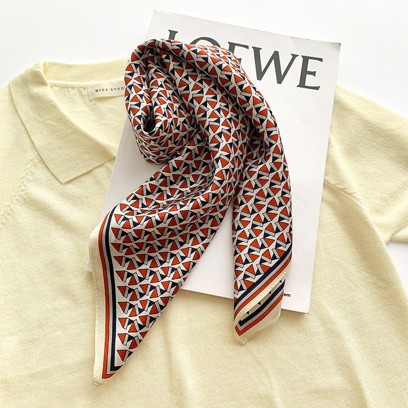 Carré 100% Soie Unique Femme | La Parisienne – Image 7